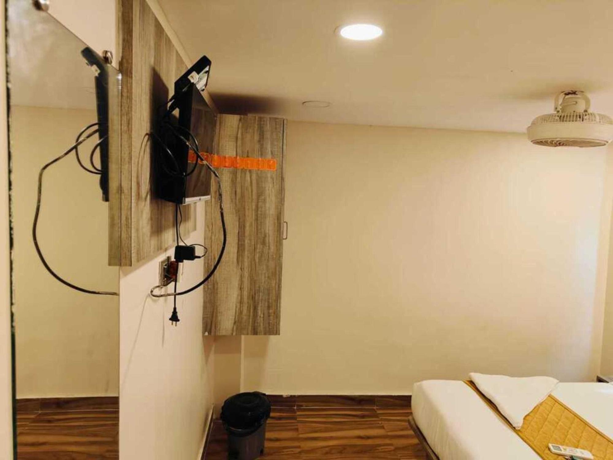 Hotel Pride Suites - Kurla West Mumbai Kültér fotó